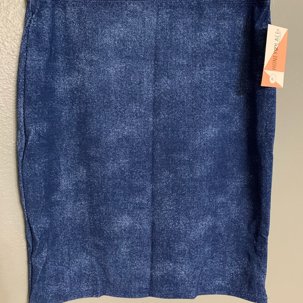 XL honey & lace pencil skirt